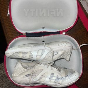 Nfinify Vengeance Cheer Shoes